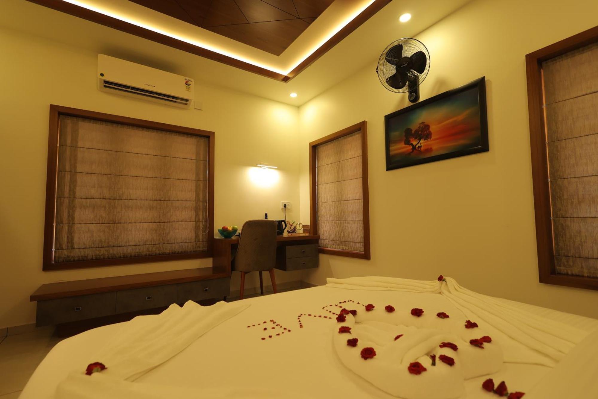 Tatvaura Resort Wayanad Padinjarathara Exterior foto